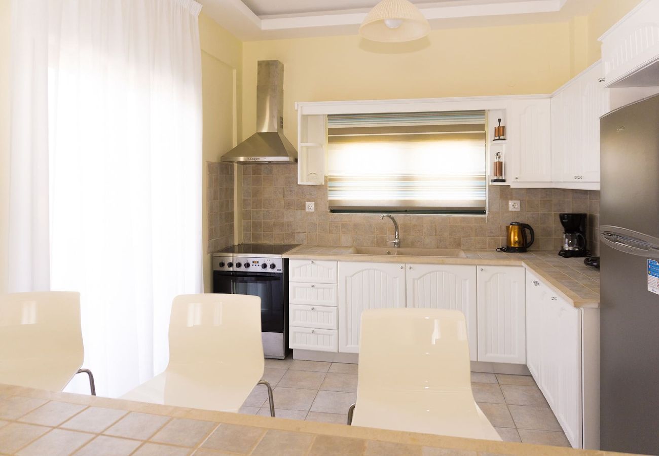 Villa in Asteri village - 10 bedroom complex, with private pool, BBQ & ping pong!! 