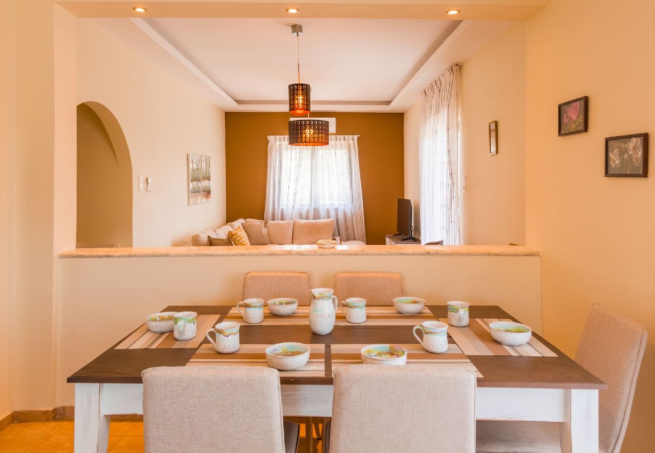 Villa in Asteri village - 10 bedroom complex, with private pool, BBQ & ping pong!! 