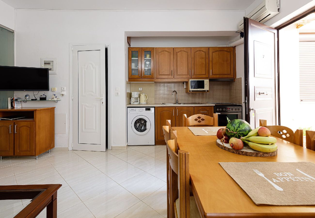 Apartment in Rethymno - Beachfront Studio with, everything in walking distance!