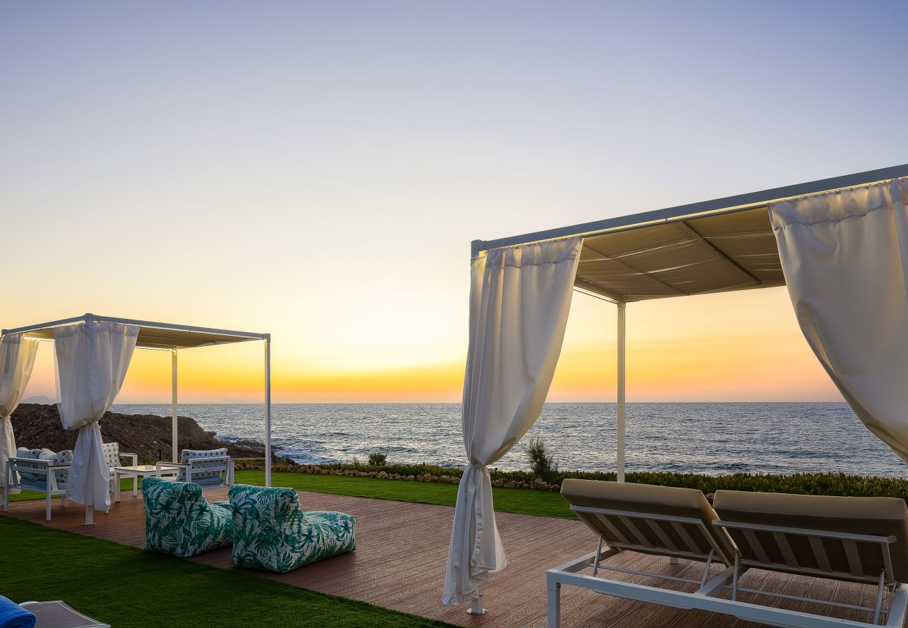 Apartment in Rethymno - Beachfront Studio with, everything in walking distance!