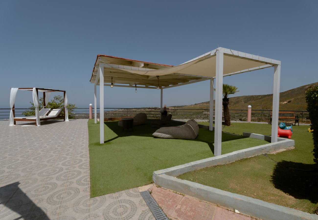 Villa in Tria Monastiria - Superb villa,with amazing seaviews ,10min to town! 