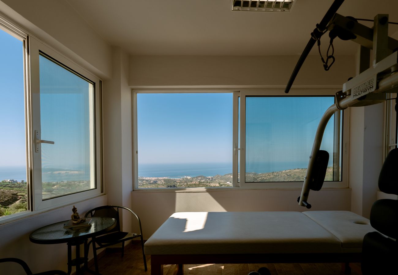 Villa in Tria Monastiria - Superb villa,with amazing seaviews ,10min to town! 
