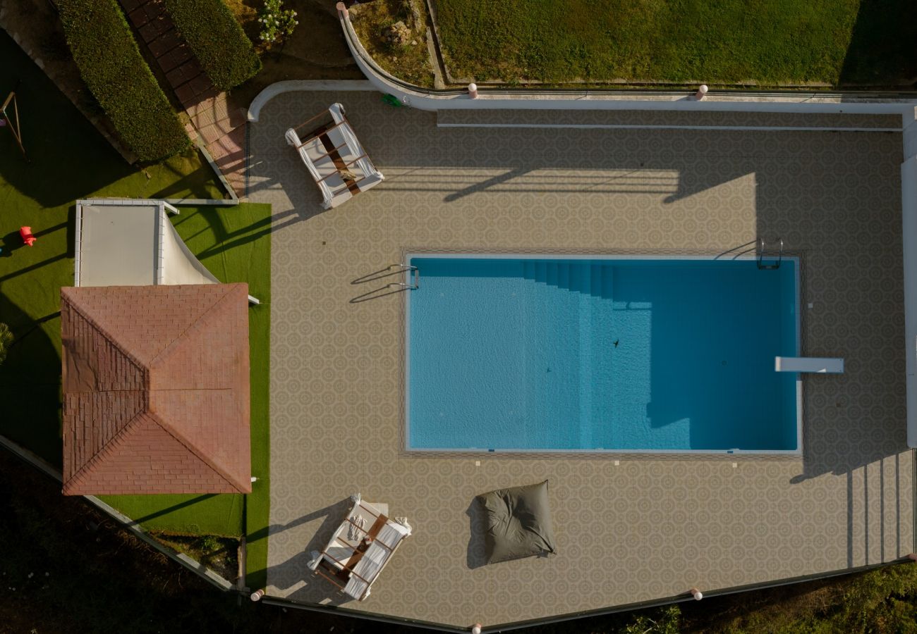 Villa in Tria Monastiria - Superb villa,with amazing seaviews ,10min to town! 