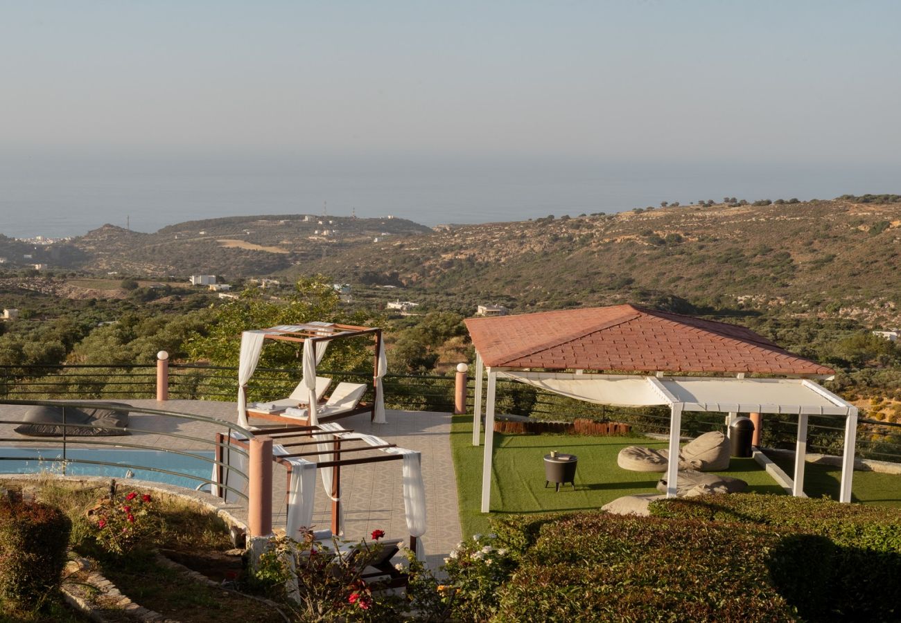 Villa in Tria Monastiria - Superb villa,with amazing seaviews ,10min to town! 
