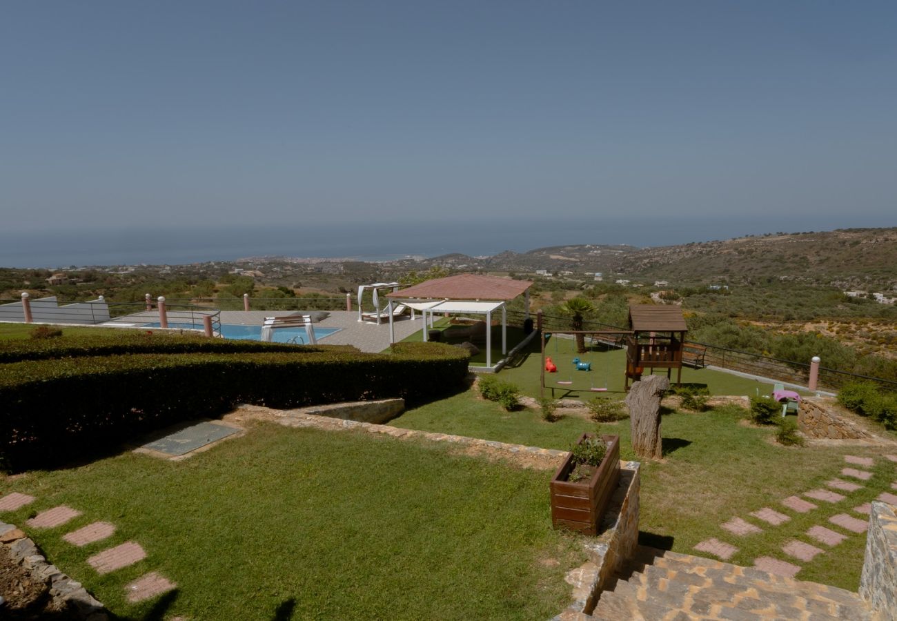 Villa in Tria Monastiria - Superb villa,with amazing seaviews ,10min to town! 