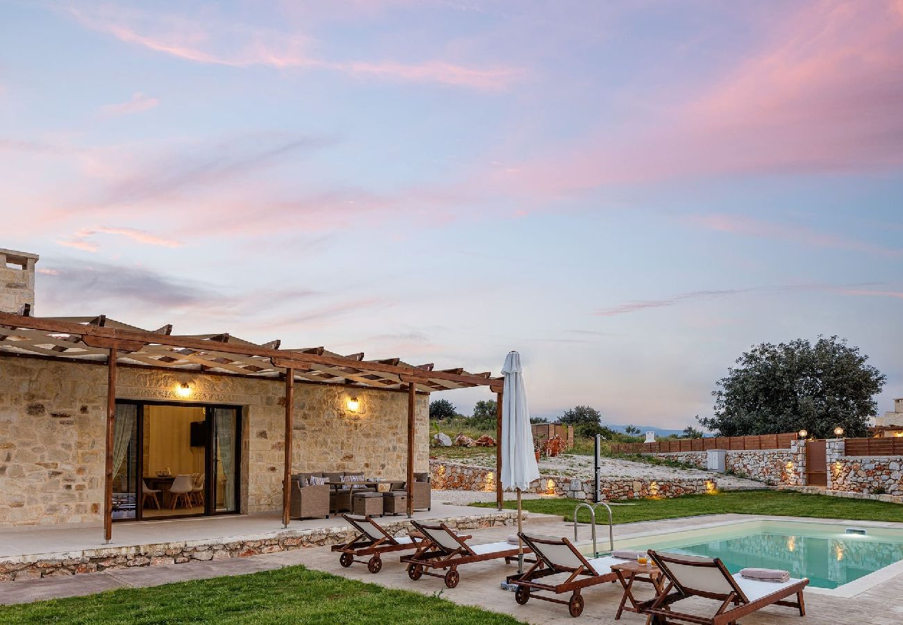 Villa in Melidoni - Unique Stonebuilt rural Retreat with private pool!