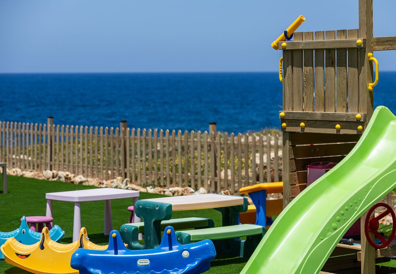 Apartment in Panormo - Modern seaside house, everything on foot!