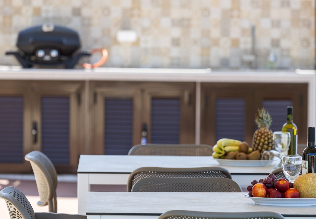 Apartment in Panormo - Modern seaside house, everything on foot!
