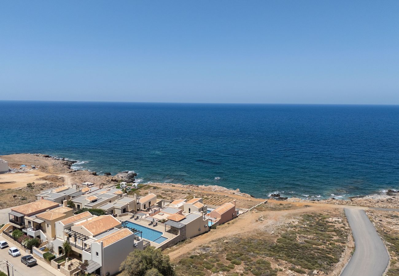 Apartment in Panormo - Modern seaside house, everything on foot!
