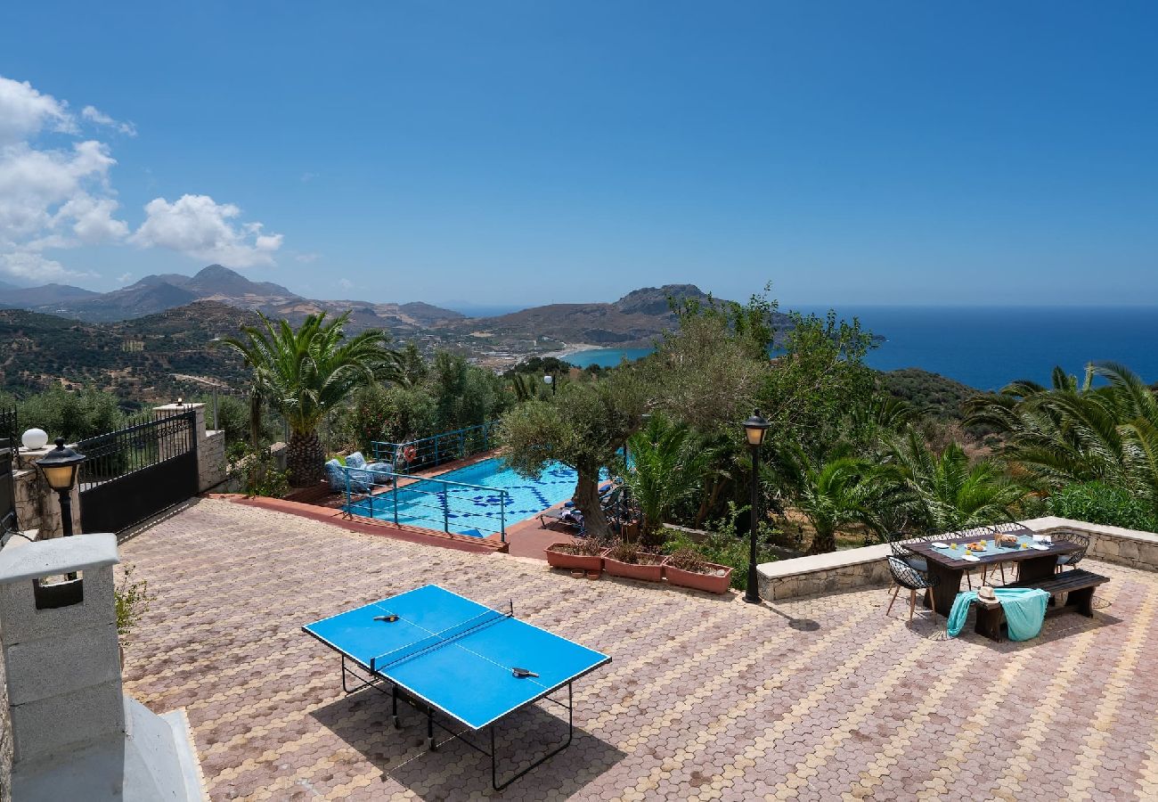 House in Sellia - A 5bedroom villa with pool & amazing seaview