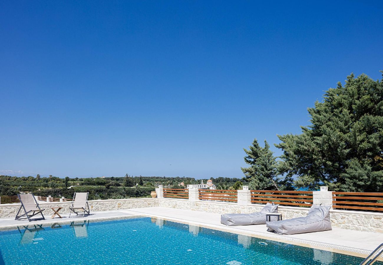 Villa in Hamalevri - New luxurious villa with stunning pool,views &bbq!