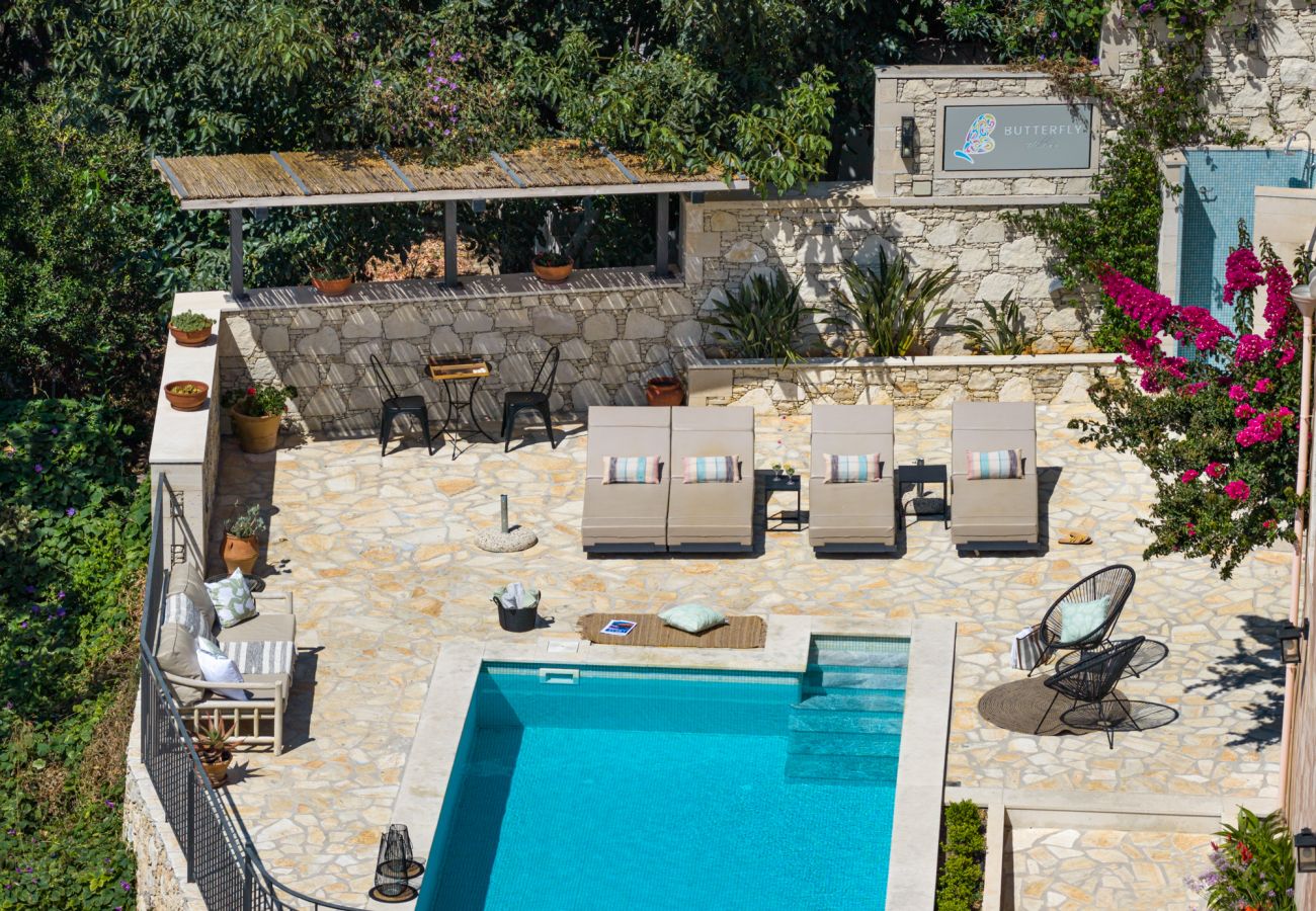Villa in Armeni - Butterfly, a historical, fairytale-style, villa with pool & hot tub!