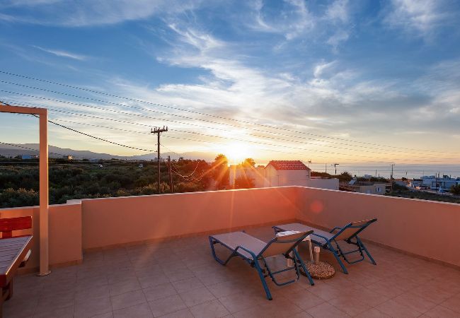 House in Skaleta - Walking distance to the beach,3bdr villa with pool