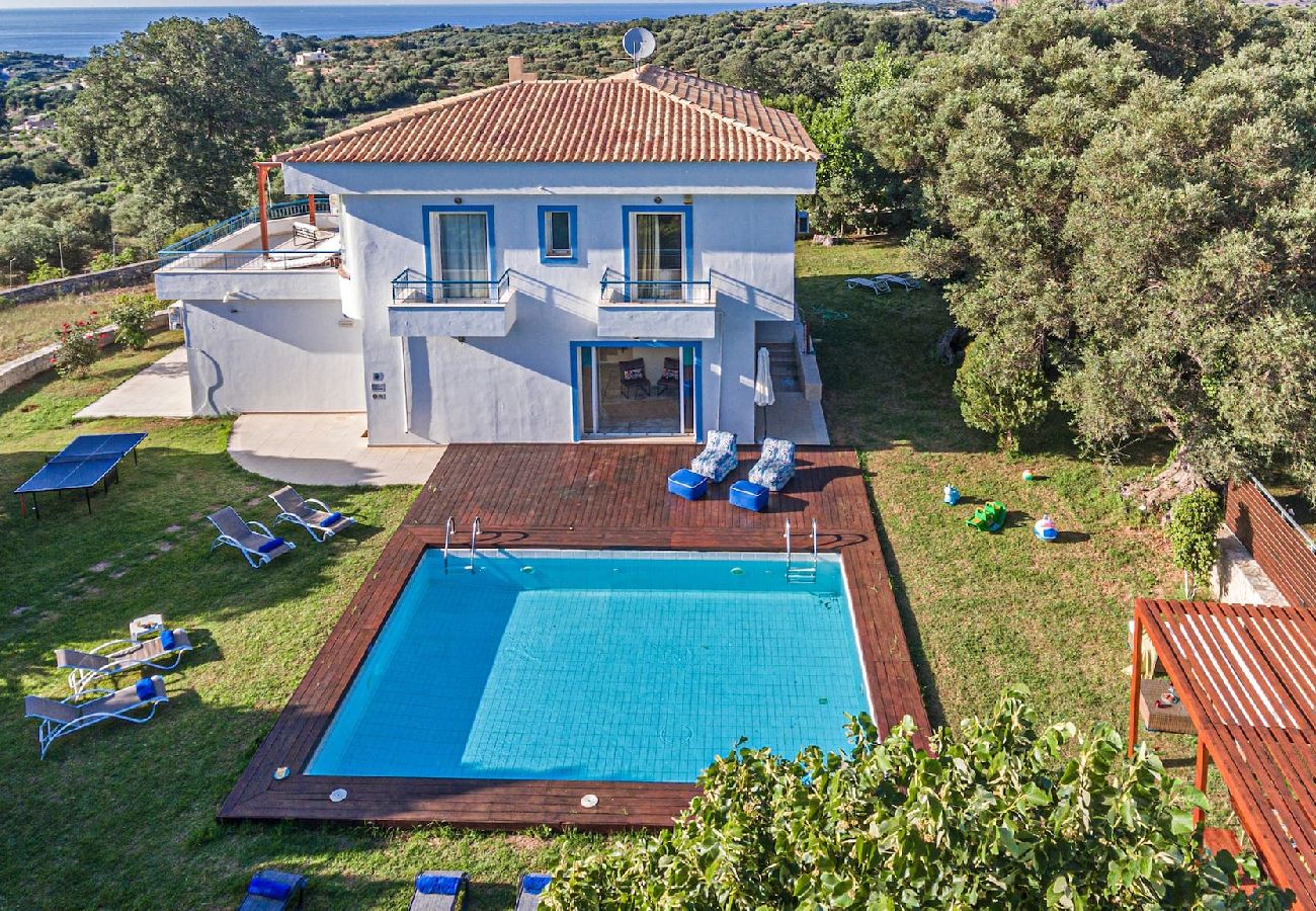 Villa in Rethymno - Beautiful 5bedroom villa big pool, close to beach!