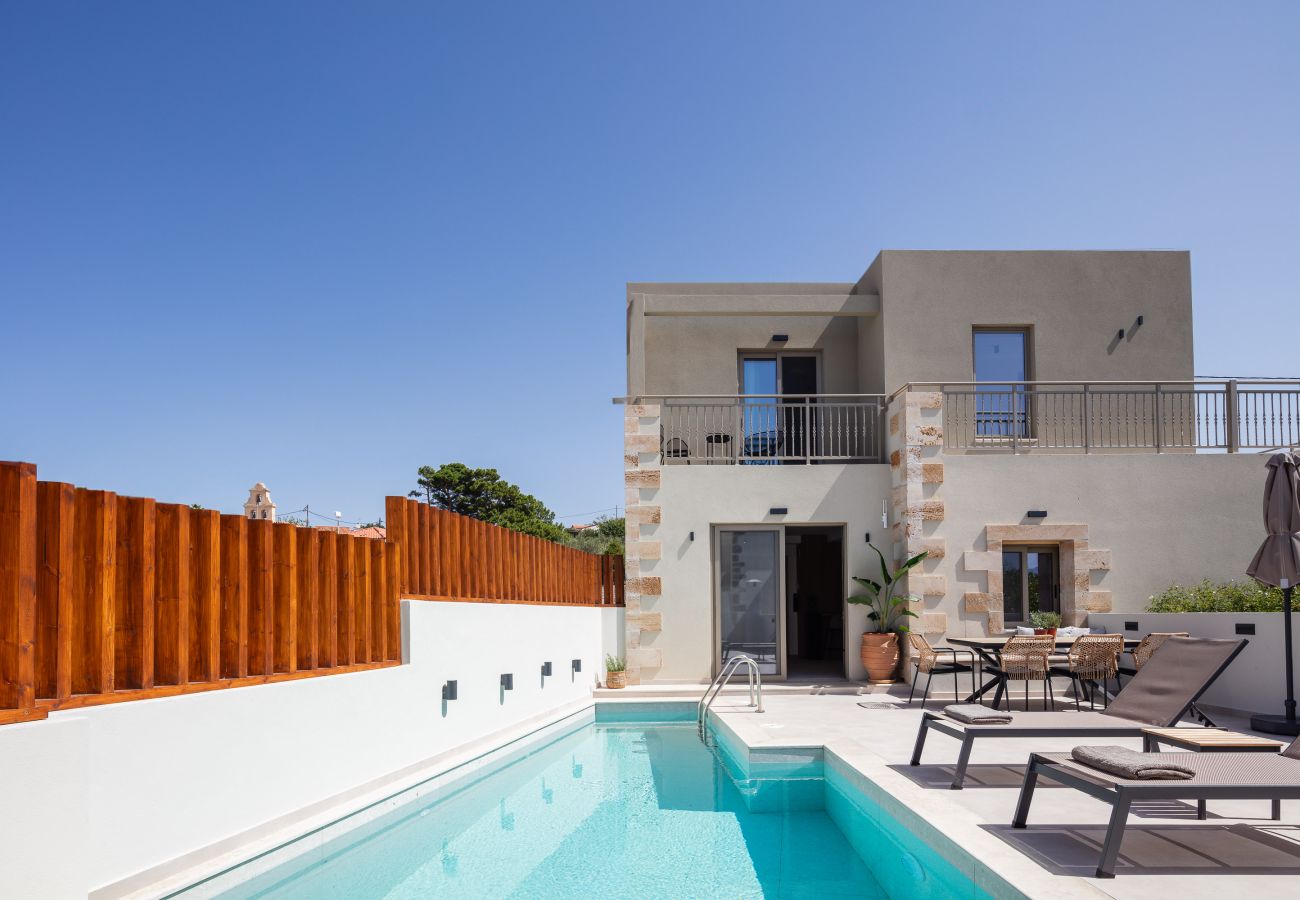 Villa in Hamalevri - Marvelous new luxury villa with heated pool!