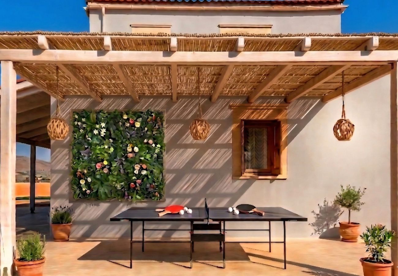 Villa in Prines - Private villa with unique panoramic sea views, pool, bbq, 3km to the beach!