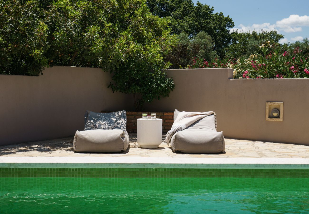 Villa in Prines - Private villa with unique panoramic sea views, pool, bbq, 3km to the beach!