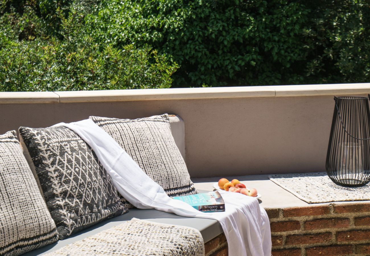 Villa in Prines - Private villa with unique panoramic sea views, pool, bbq, 3km to the beach!