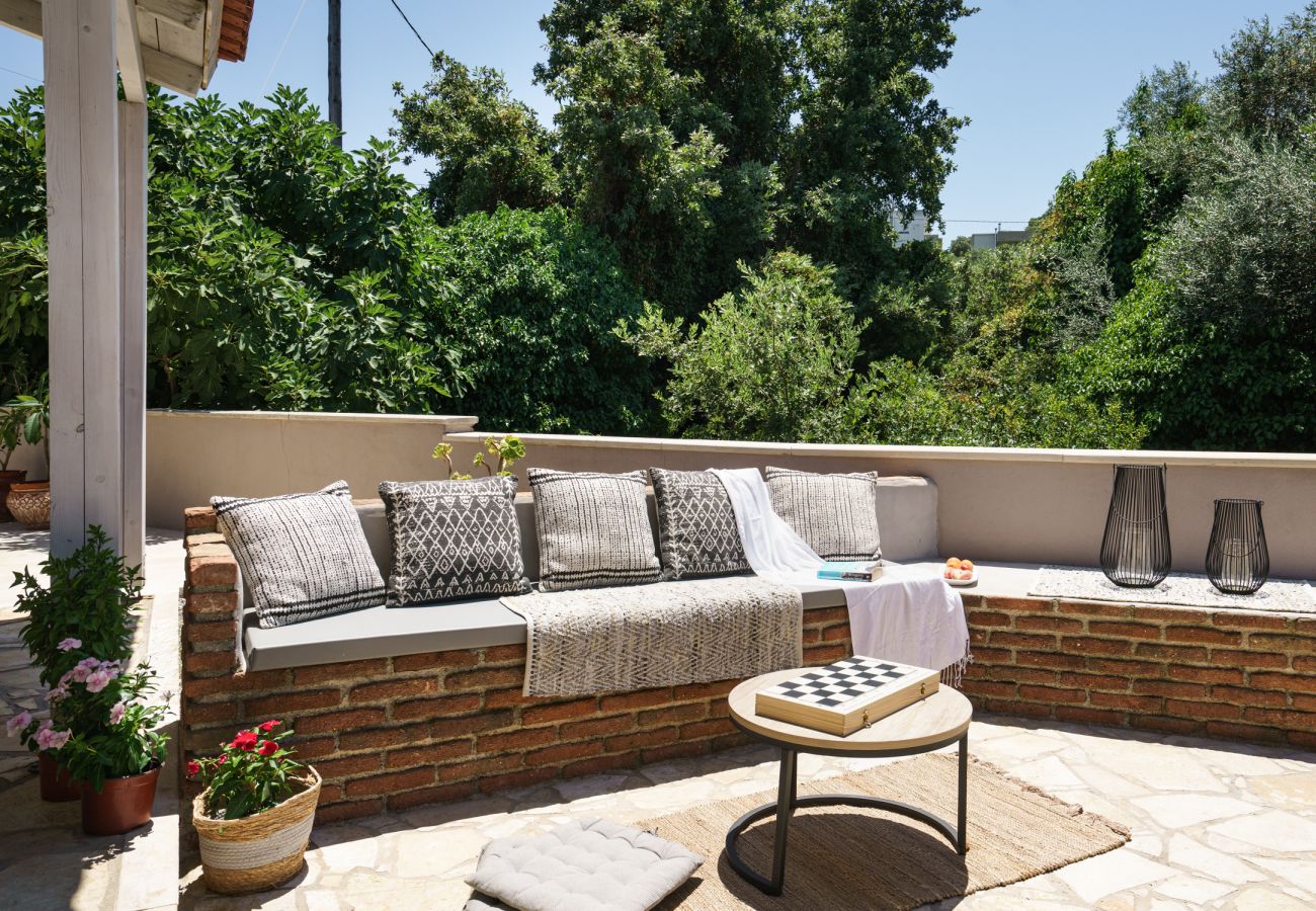Villa in Prines - Private villa with unique panoramic sea views, pool, bbq, 3km to the beach!