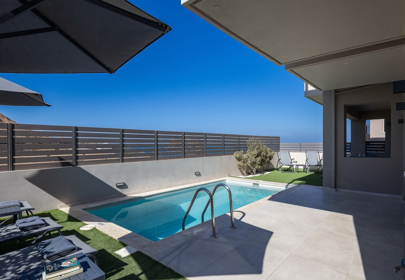 Villa in Panormo - Modern facilities, walking distance to the beach!