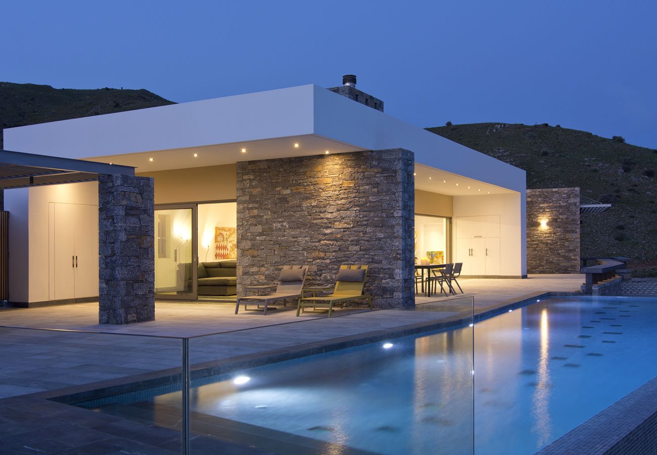 Villa in Rethymno - Faros Villa , a hidden South Jewel!