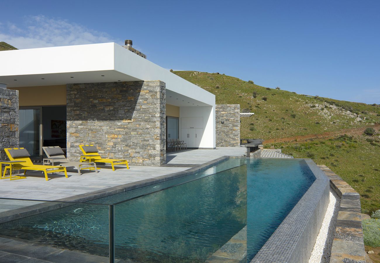 Villa in Rethymno - Faros Villa , a hidden South Jewel!