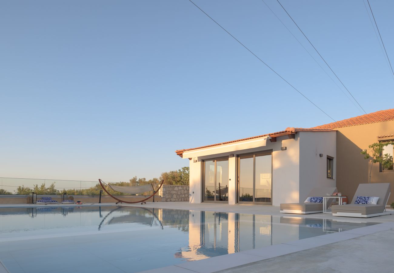 Villa in Atsipopoulo - MaYa Villa, a sublime luxury residence close to Rethymno!