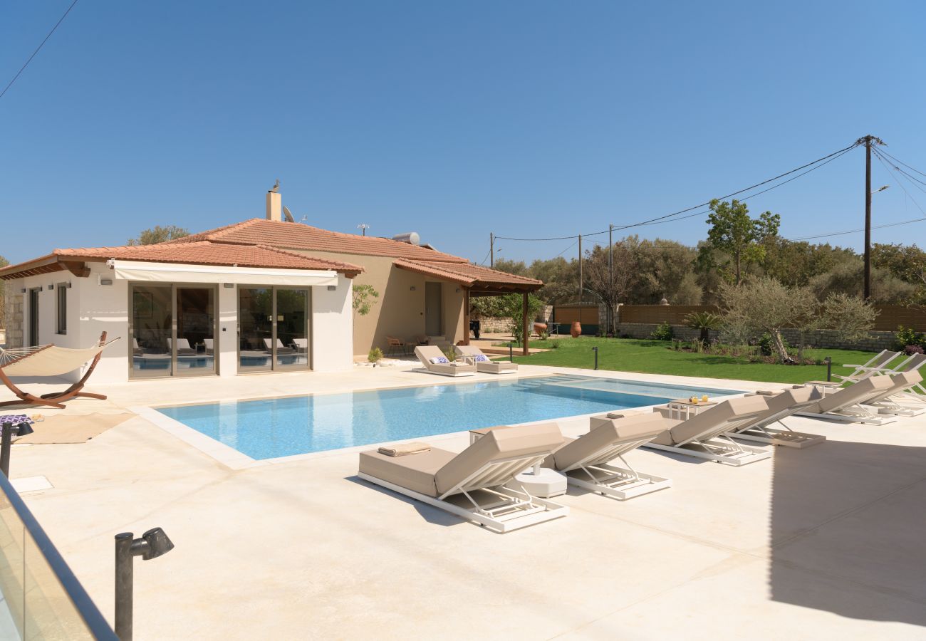 Villa in Atsipopoulo - MaYa Villa, a sublime luxury residence close to Rethymno!