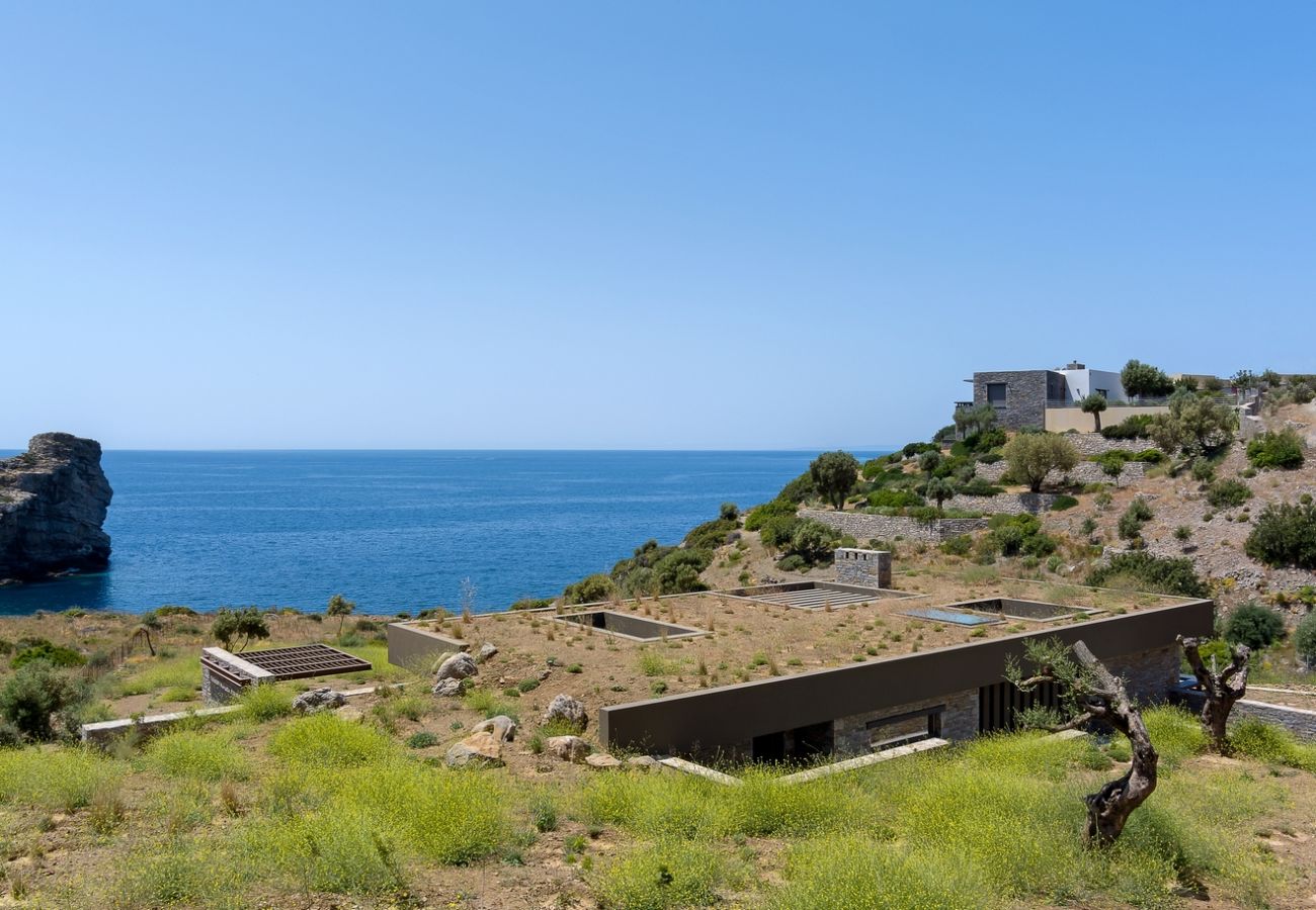 Villa in Rethymno - SeaCrete villa, heated pool, hamam and private beach!