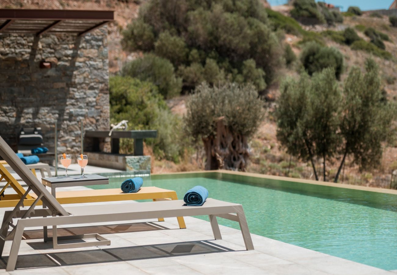 Villa in Rethymno - SeaCrete villa, heated pool, hamam and private beach!