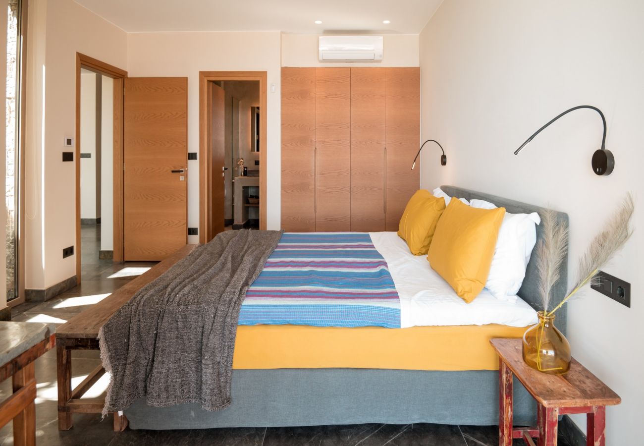 Villa in Rethymno - SeaCrete villa, heated pool, hamam and private beach!