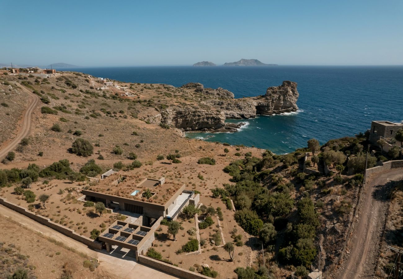 Villa in Rethymno - SeaCrete villa, heated pool, hamam and private beach!