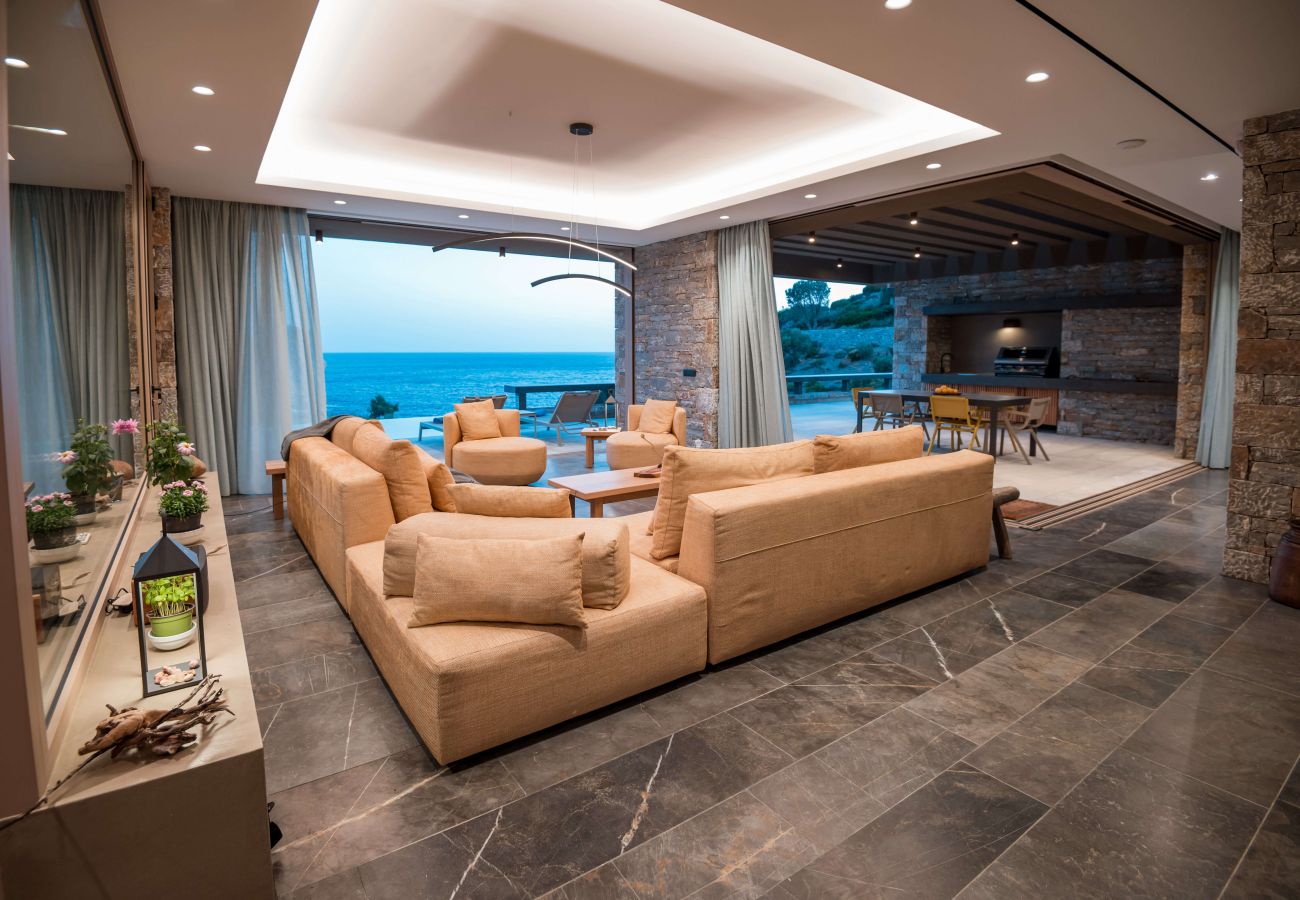 Villa in Rethymno - SeaCrete villa, heated pool, hamam and private beach!