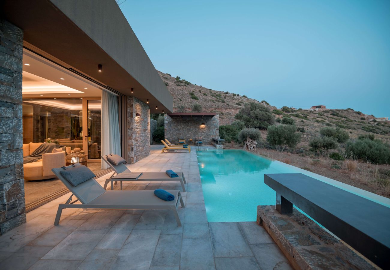 Villa in Rethymno - SeaCrete villa, heated pool, hamam and private beach!