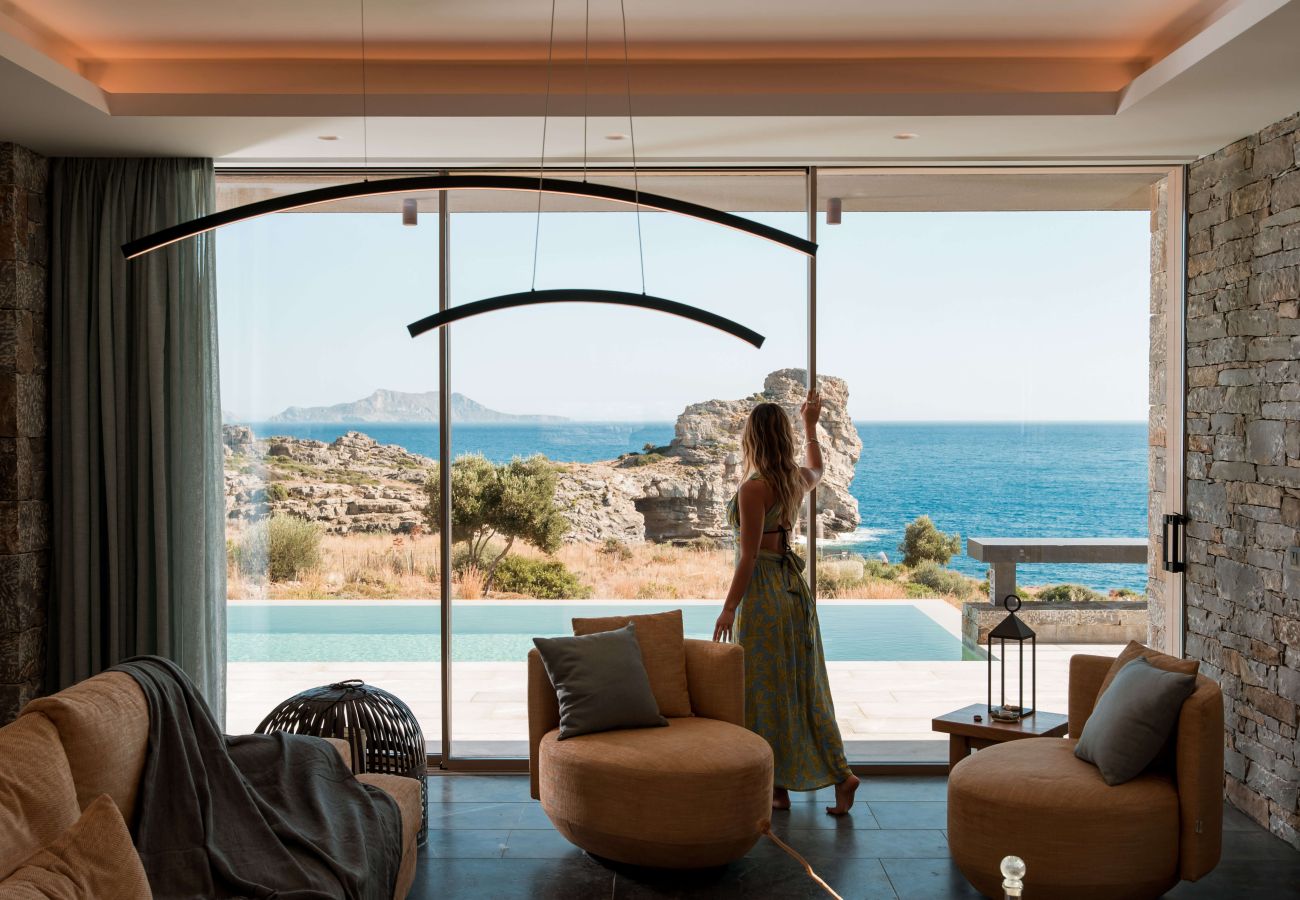 Villa in Rethymno - SeaCrete villa, heated pool, hamam and private beach!