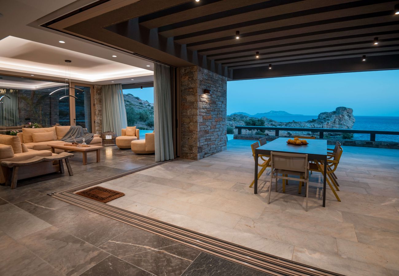 Villa in Rethymno - SeaCrete villa, heated pool, hamam and private beach!