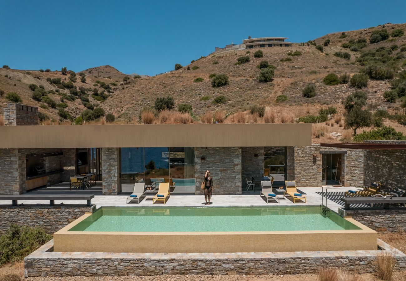 Villa in Rethymno - SeaCrete villa, heated pool, hamam and private beach!