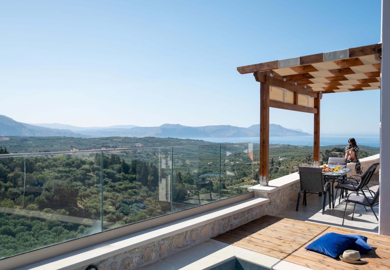Villa in Archontiki - Stylish Villa with Heated Pool, Jacuzzi, Gym & Superb Views