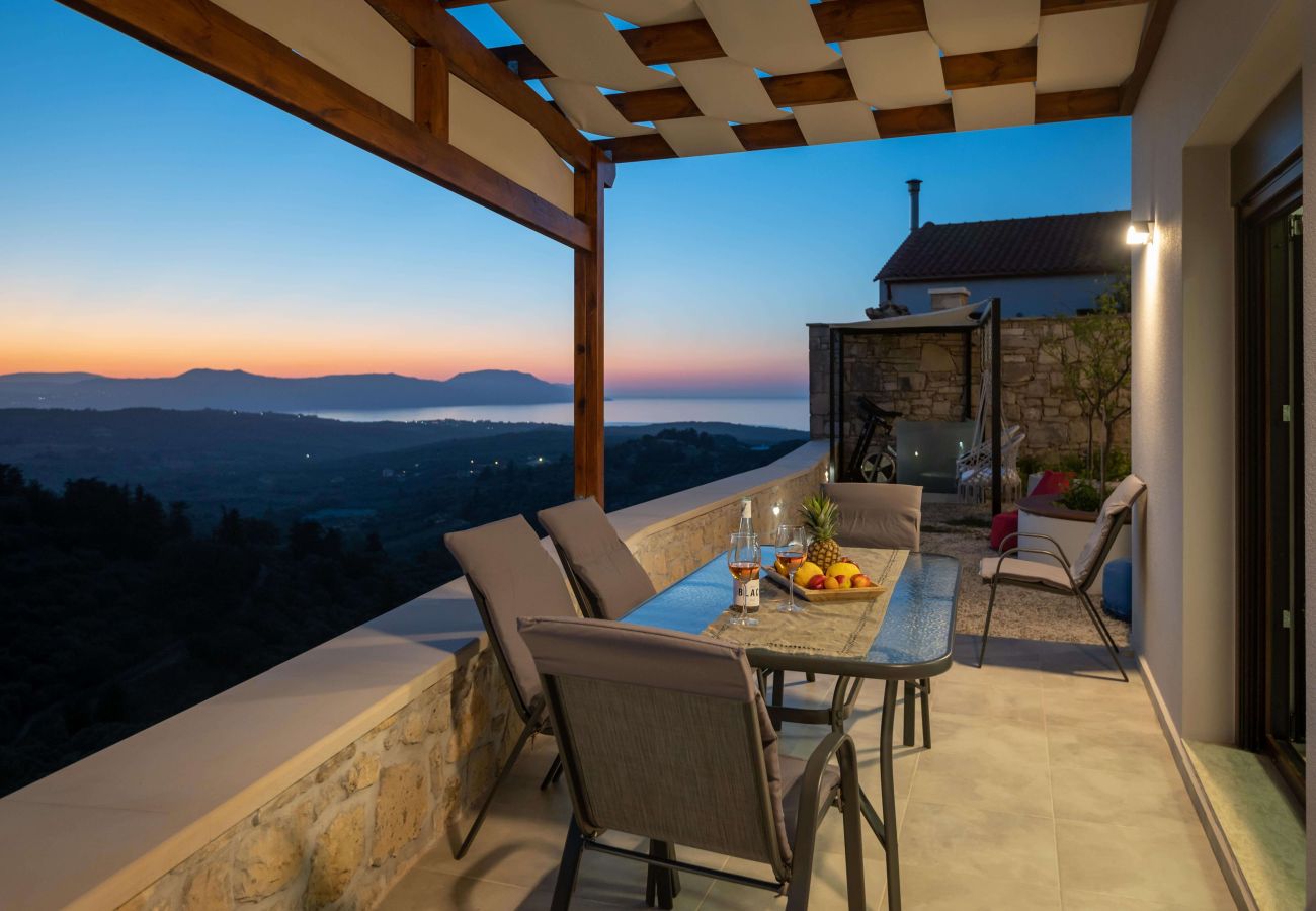 Villa in Archontiki - Stylish Villa with Heated Pool, Jacuzzi, Gym & Superb Views