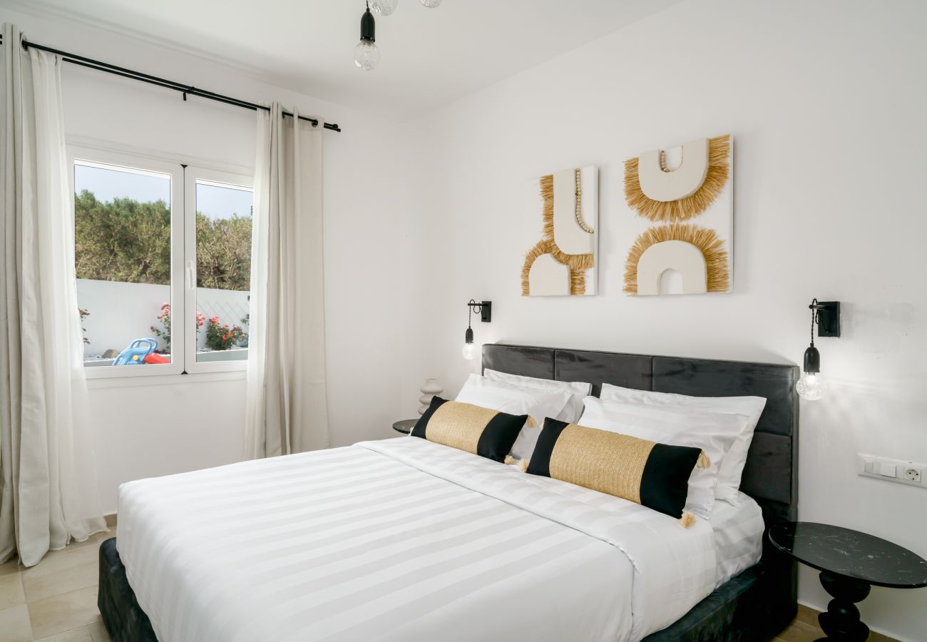 Villa in Dramia - Yammas Stone Villa | Private Pool, 5BR, Boho Style