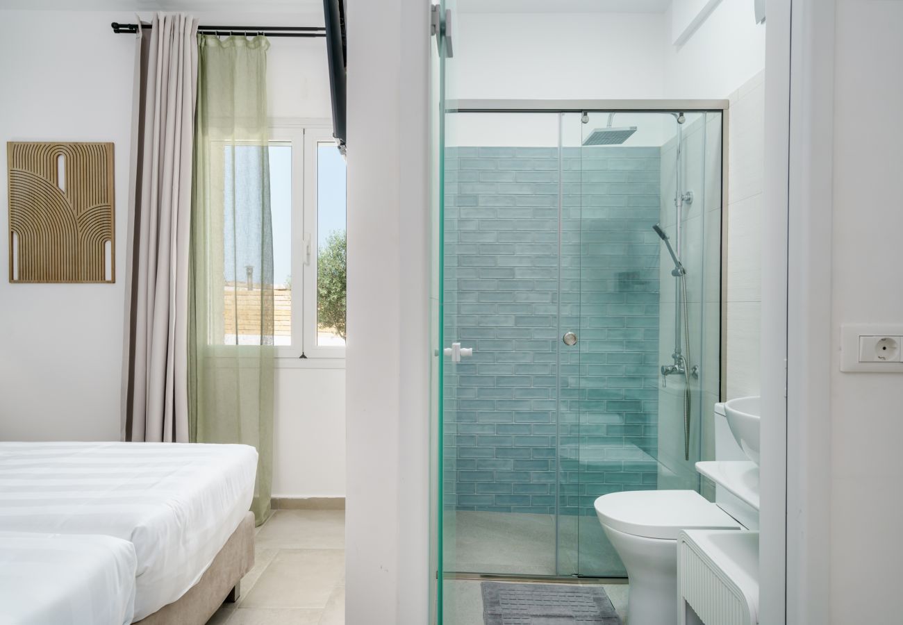 Villa in Dramia - Yammas Stone Villa | Private Pool, 5BR, Boho Style