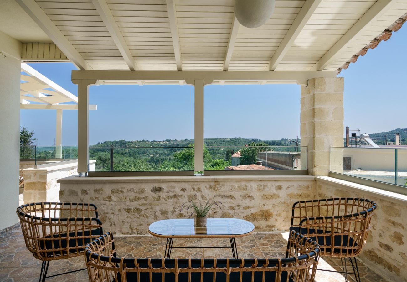 Villa in Kato Poros - Villa Angelo | Bohemian Stone Escape with Pool near Rethymno