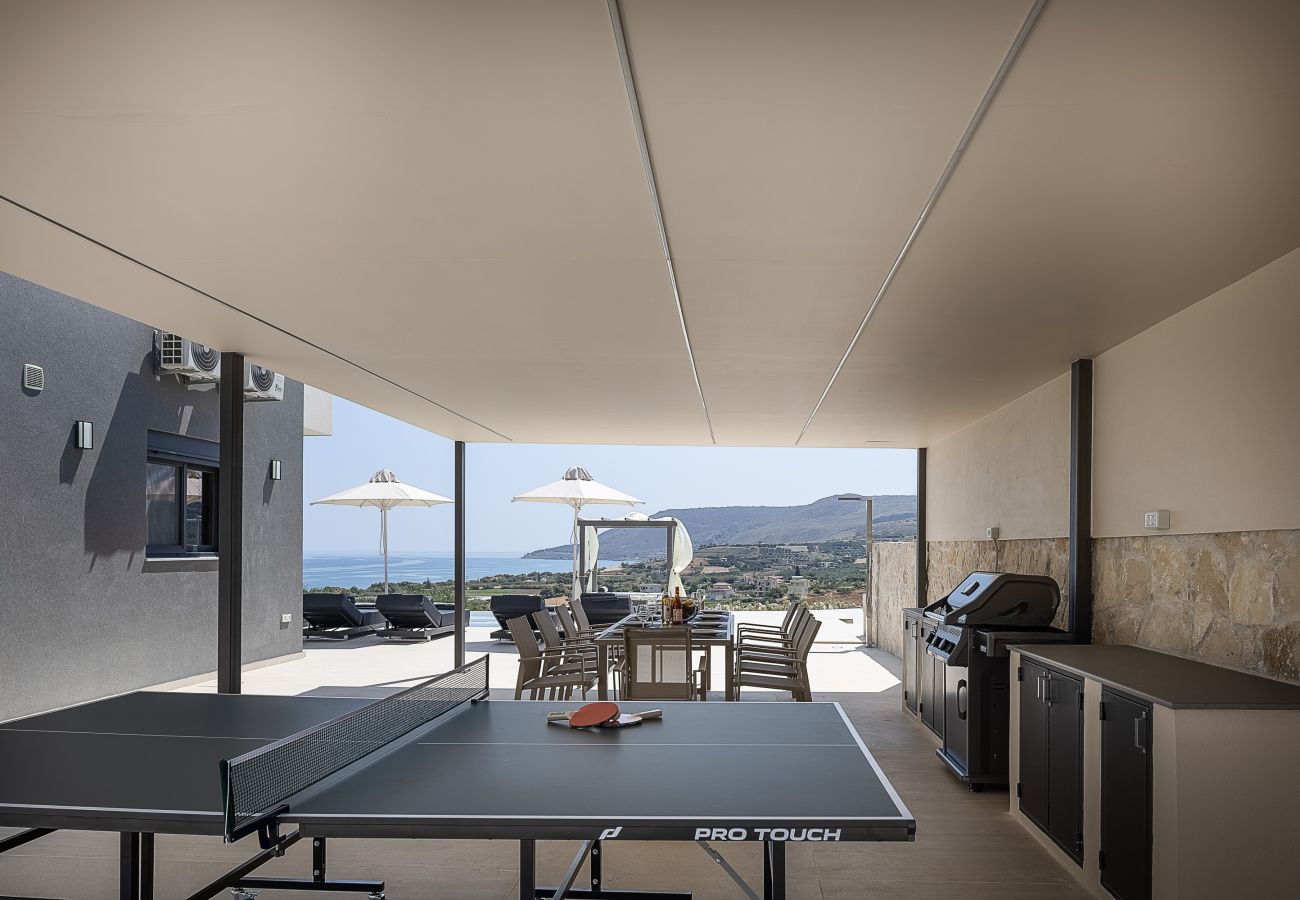 Villa in Episkopi - Serenia Exclusive Residence | Infinity Pool, Sea View, Walk to Beach