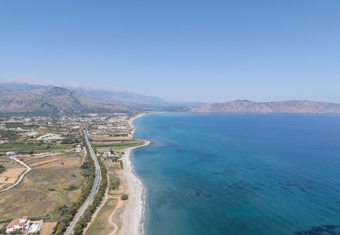 Villa in Episkopi - Serenia Exclusive Residence | Infinity Pool, Sea View, Walk to Beach