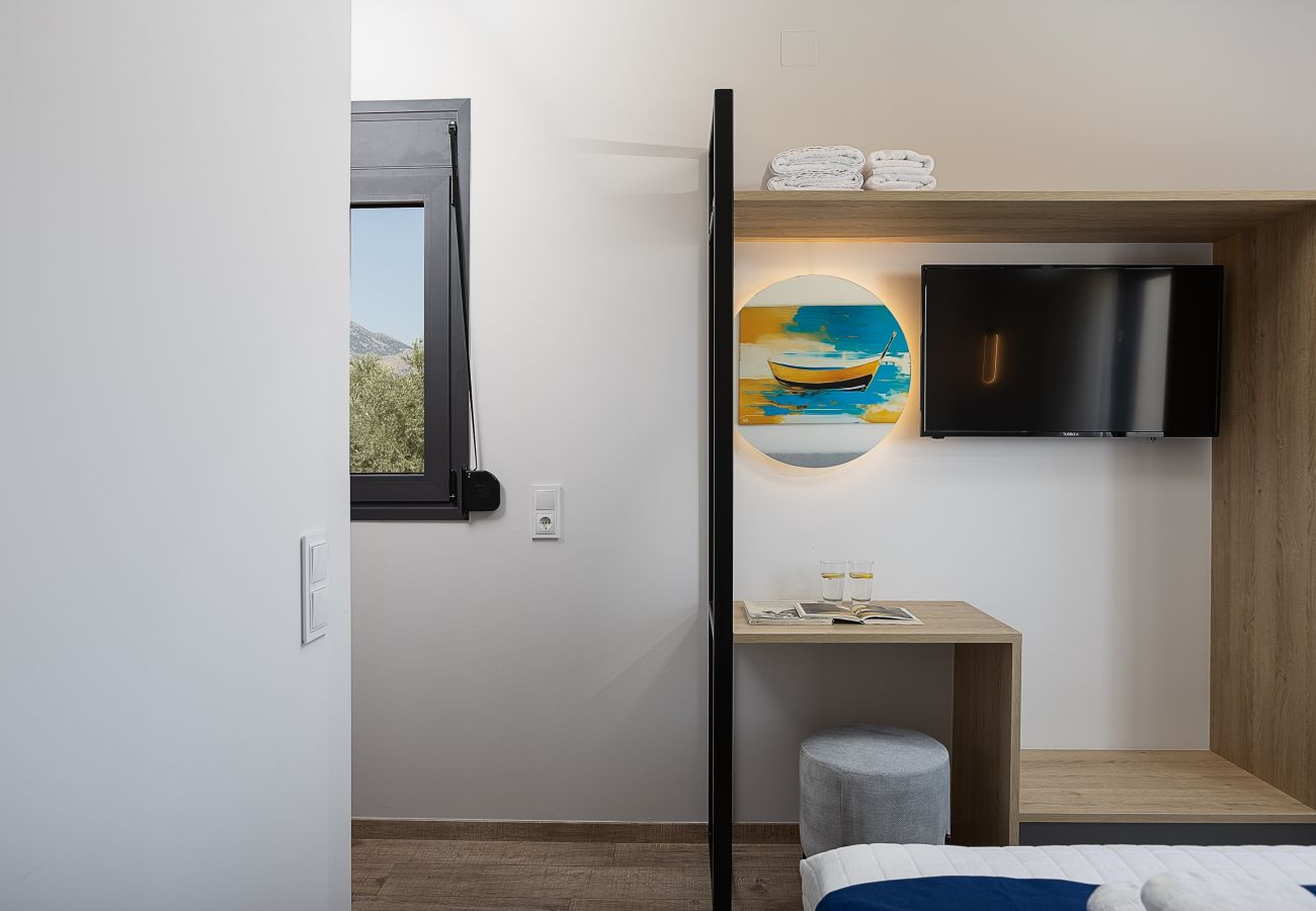 Villa in Episkopi - Serenia Exclusive Residence | Infinity Pool, Sea View, Walk to Beach