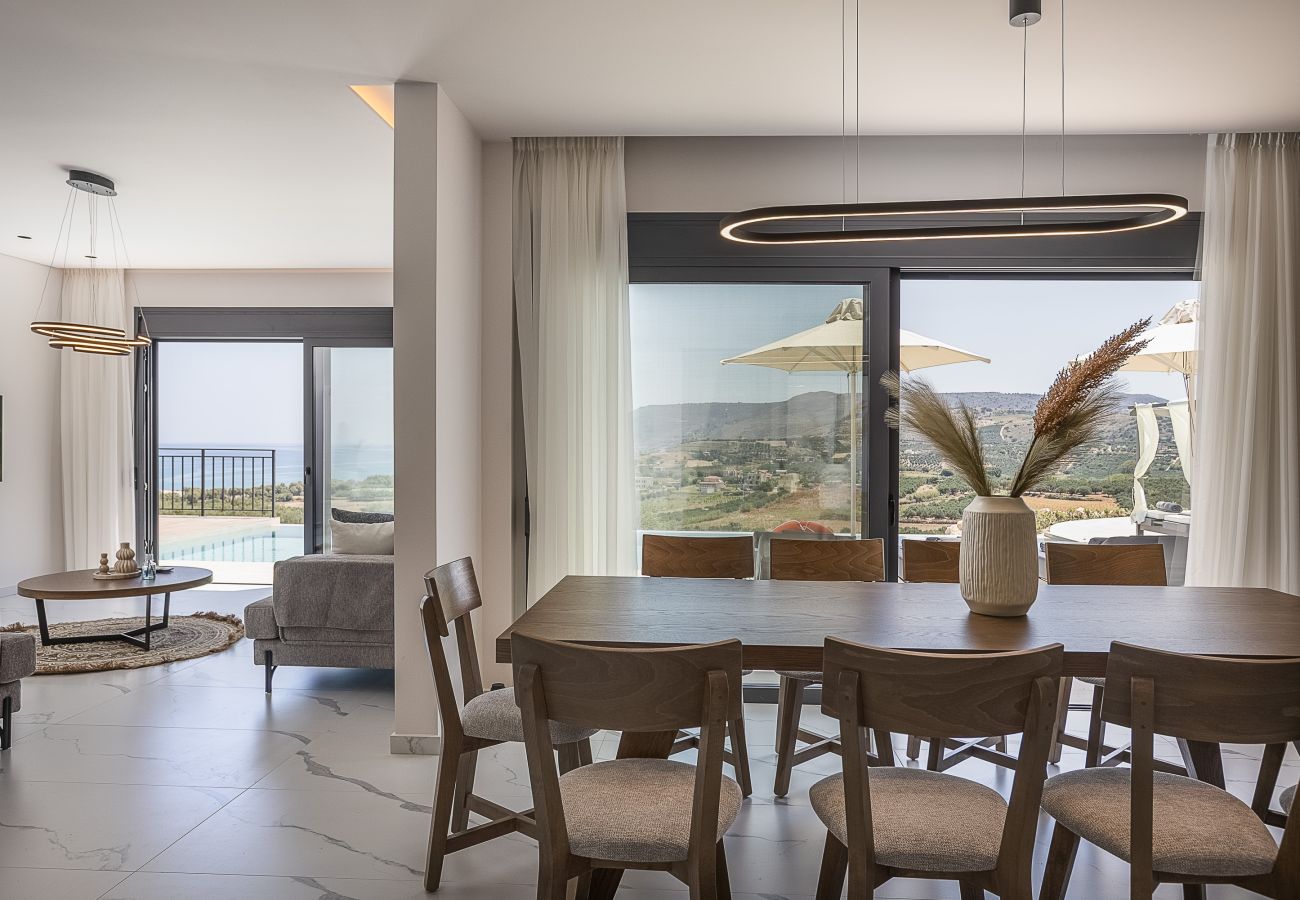 Villa in Episkopi - Serenia Exclusive Residence | Infinity Pool, Sea View, Walk to Beach