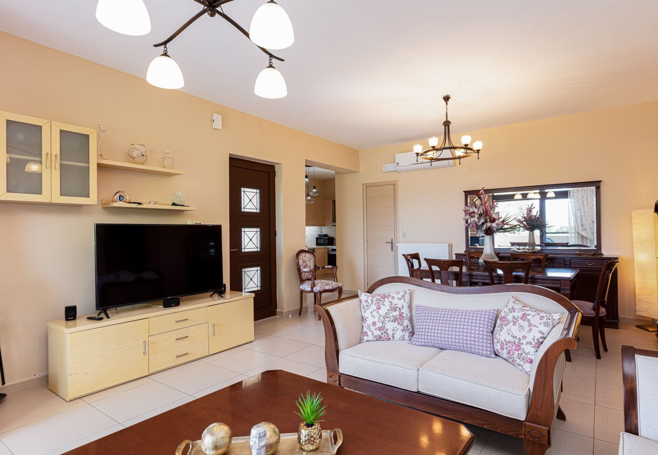 Villa in Phylaki - Villa Elides, a private countryside retreat in northern Crete