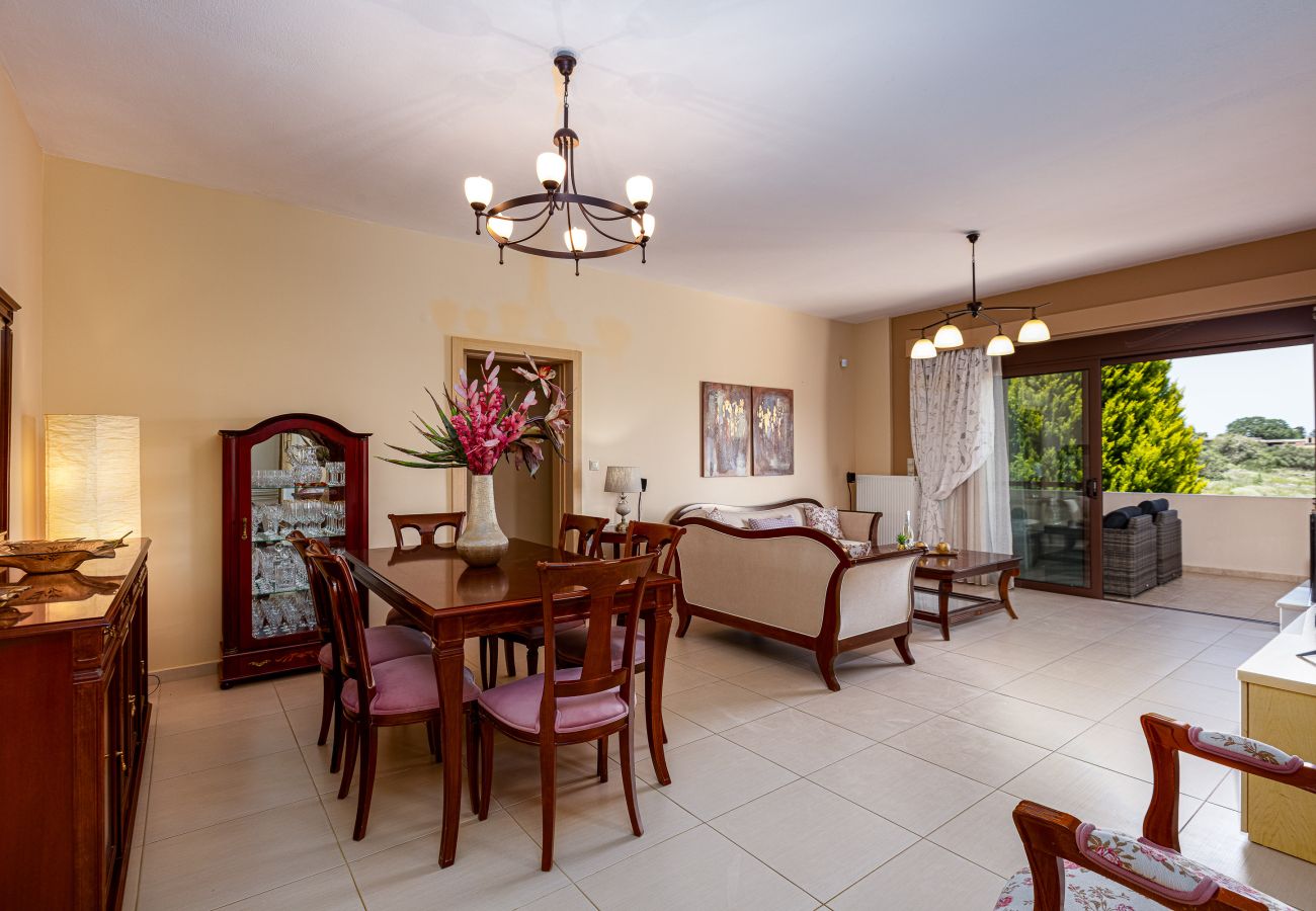 Villa in Phylaki - Villa Elides, a private countryside retreat in northern Crete