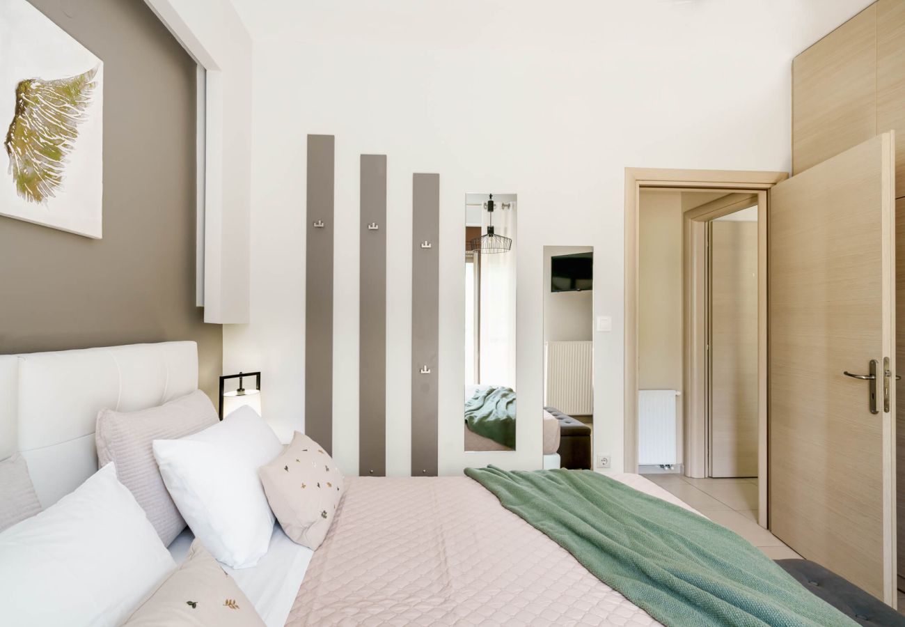 Villa in Phylaki - Villa Elides, a Family Retreat with Pool & Enclosed Garden