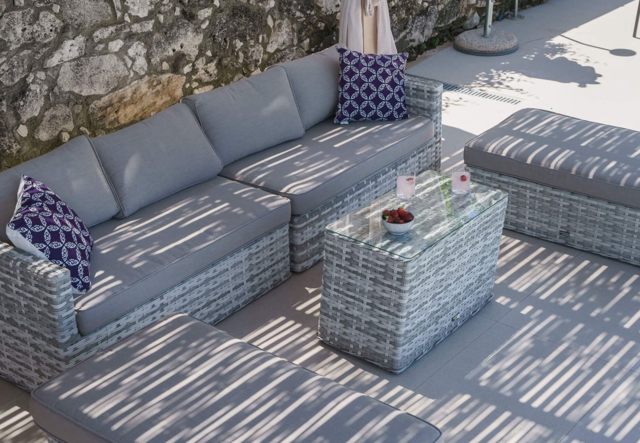 Villa in Phylaki - Villa Elides, a Family Retreat with Pool & Enclosed Garden